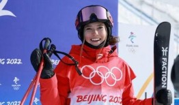 中国老师爆料谷爱凌视频,中国老师揭秘滑雪天才背后的故事