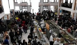 高峰 食堂爆料视频,视频爆料背后的真实情况