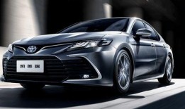 丰田凯美瑞爆料视频大全,视频大全揭秘设计亮点与性能升级