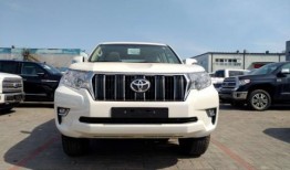 最新普拉多爆料,性能升级，豪华再升级，引领SUV市场新潮流