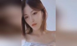 美女御姐爆料男朋友视频,揭秘背后惊人真相！