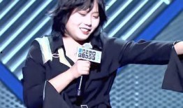 李雪琴爆料恋爱视频合集,甜蜜瞬间回顾