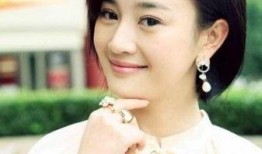 娱乐圈美艳花旦爆料女主,美艳花旦爆料女主背后的惊人真相